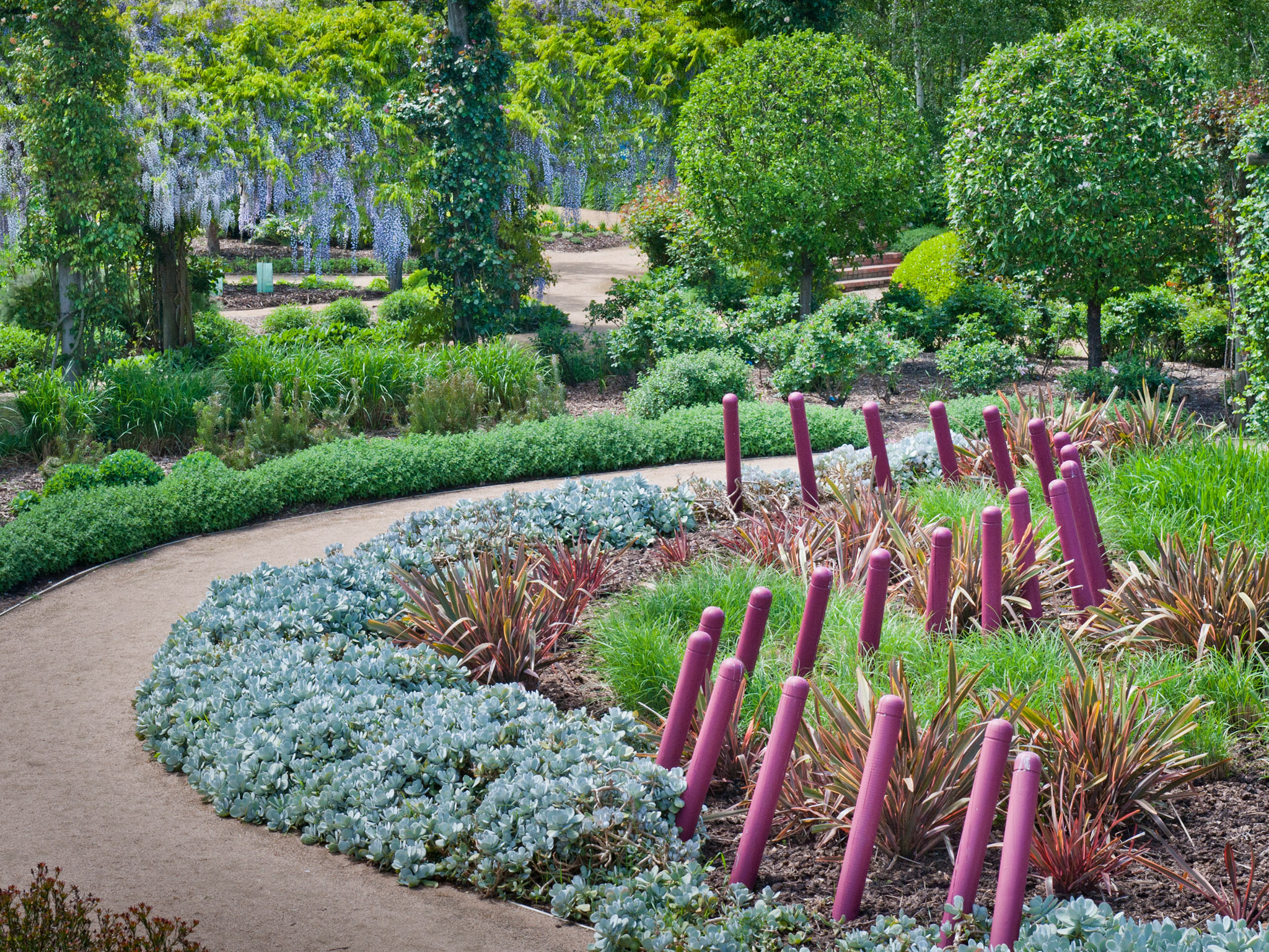 03. Zen & Display Gardens